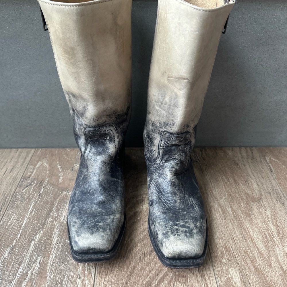 Frye leather black tan ombré boots